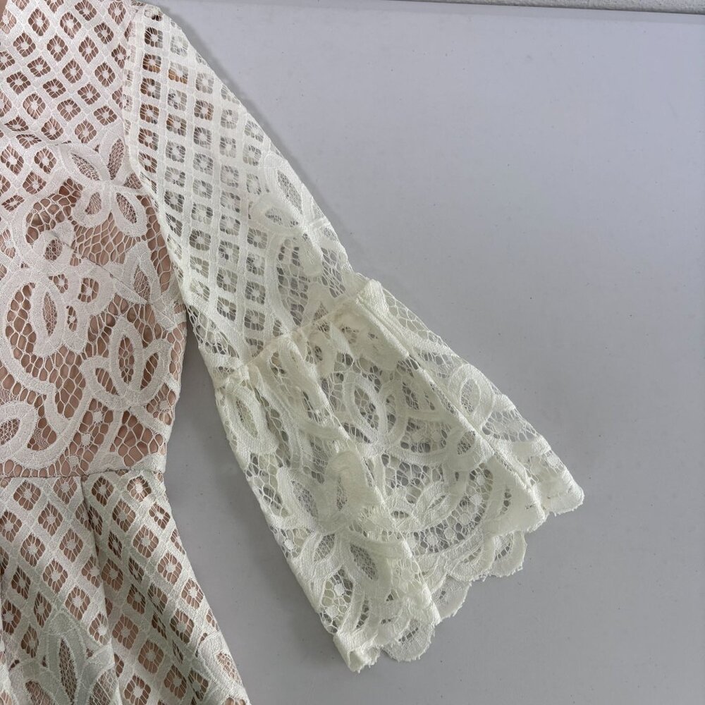 Eliza J Fit & Flare Lace Dress Petite 12 12P Ivory Nude Lining 3/4 Bell Sleeve - Picture 9 of 13